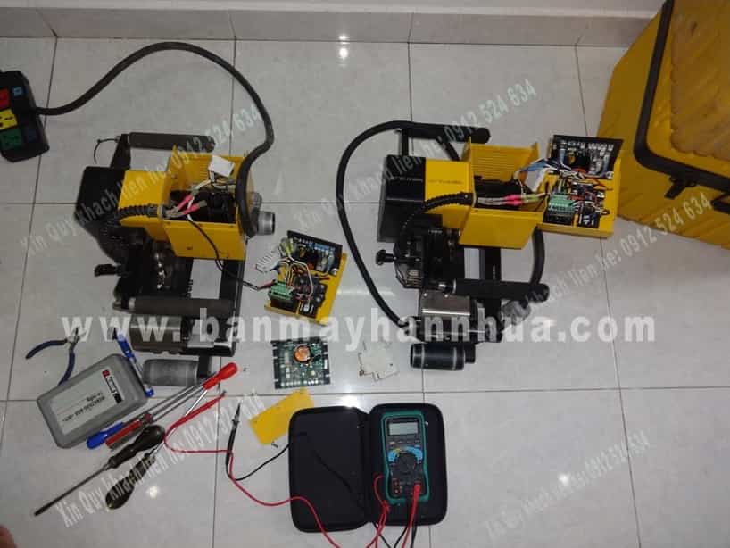 sửa chữa m&aacute;y h&agrave;n nhựa demtech