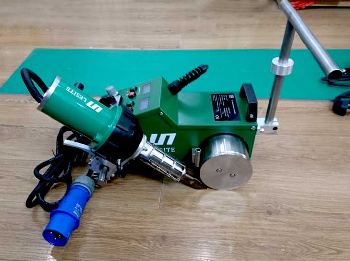 máy hàn sàn nhựa tự động Lesite máy hàn sàn nhựa tự động Lesite