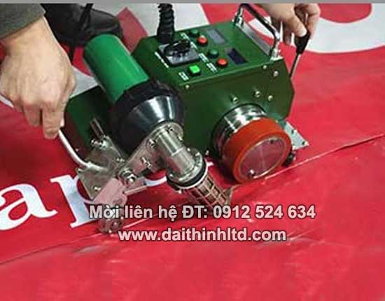 M&aacute;y h&agrave;n gh&eacute;p bạt quảng c&aacute;o chất lượng