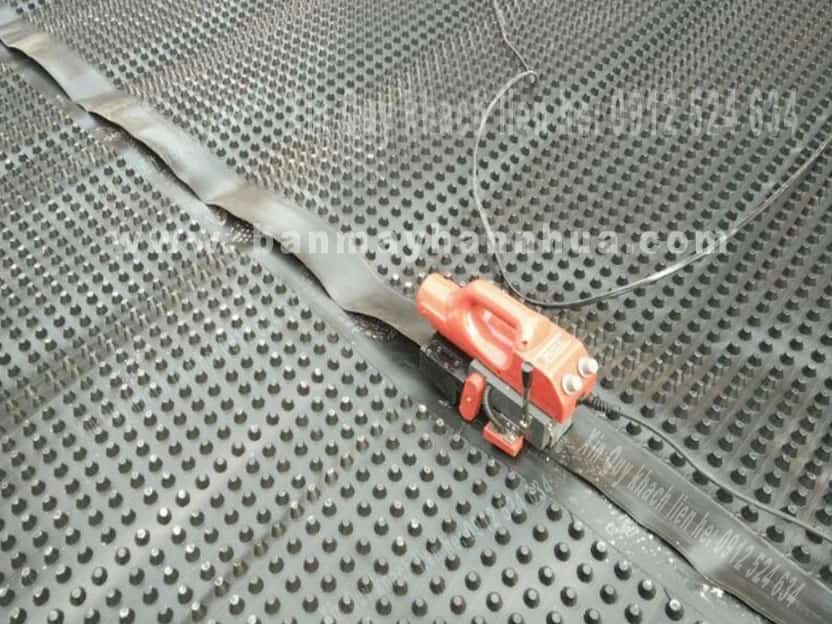 m&aacute;y h&agrave;n bạt nhựa, m&aacute;y m&aacute;y h&agrave;n bạt nhựa 501, m&aacute;y &eacute;p bạt l&oacute;t ao nu&ocirc;i t&ocirc;m 501, m&aacute;y d&aacute;n bạt