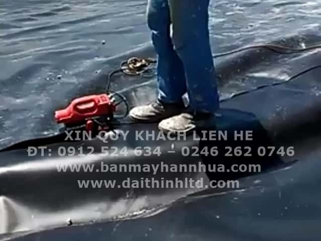 M&aacute;y h&agrave;n bạt HDPE, m&aacute;y h&agrave;n m&agrave;ng nhựa chống thấm LST800