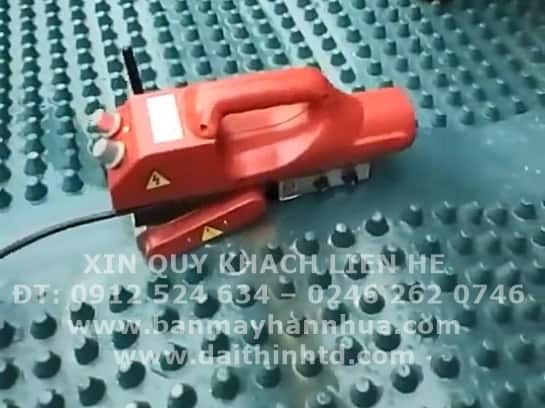 M&aacute;y h&agrave;n bạt nhựa JIT800 - M&aacute;y h&agrave;n m&agrave;ng nhựa chống thấm