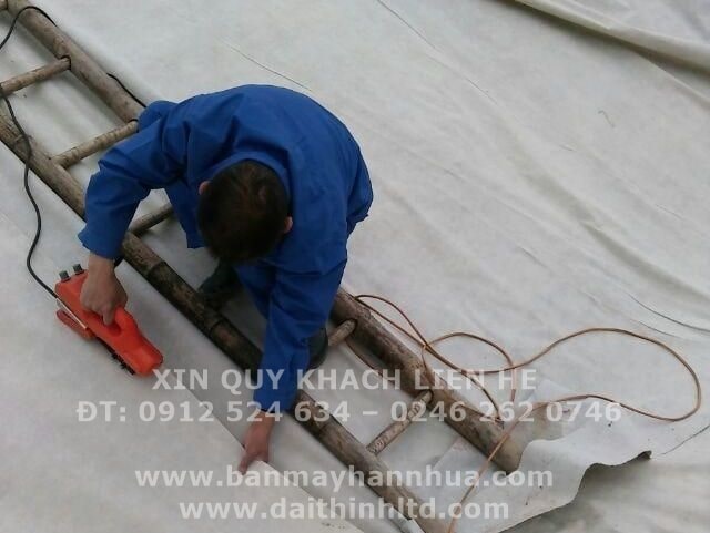 M&aacute;y h&agrave;n m&agrave;ng nhựa chống thấm Th501