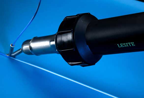 m&aacute;y h&agrave;n s&agrave;n nhựa cầm tay LST 1600E