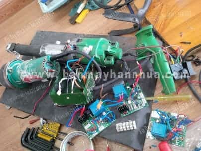 sua chua may han nhua