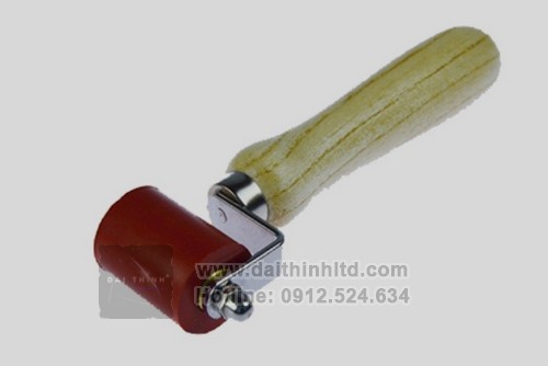 Con lăn &eacute;p bạt m&aacute;y h&agrave;n nhựa cầm tay 