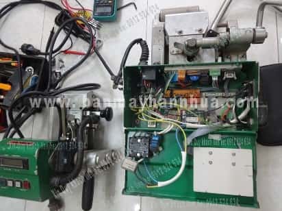 may han nhua may ep nhua demtech