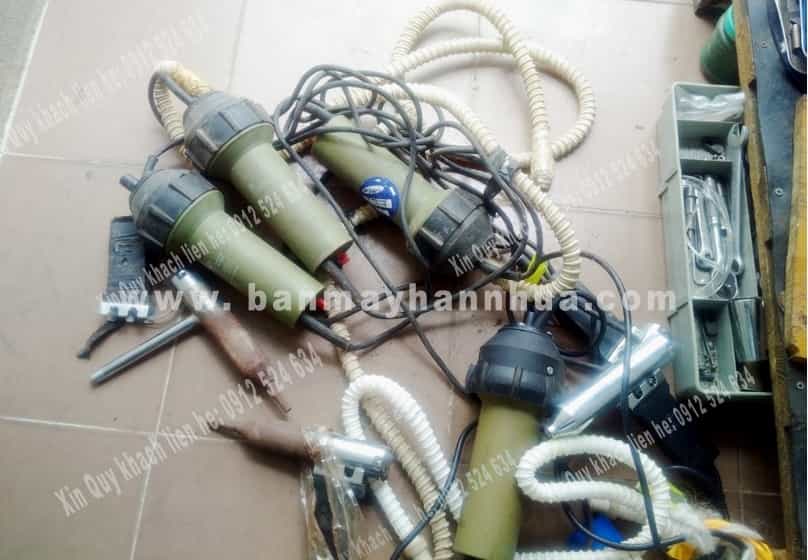 may han nhua cam tay - sung han ong nhua pvc